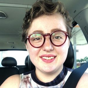 Meet your Posher, Joy